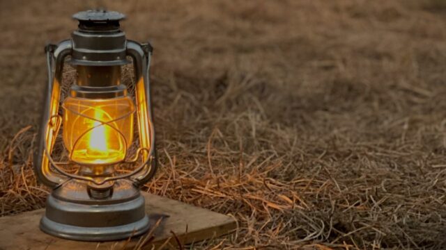 ランタン（lantern）とは？LED・オイル・ガスなどの燃料・動力別の種類
