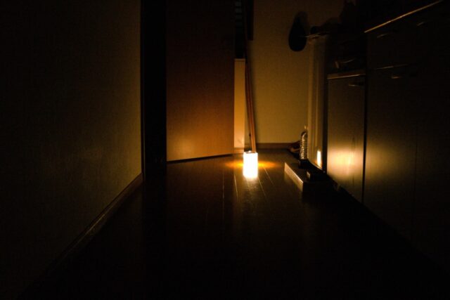 停電時の照明対策完全ガイド｜防災ランタン・懐中電灯・ロウソクの比較